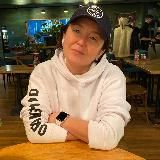 МЕЖДУ ДЕЛОМ И БОКАЛОМ