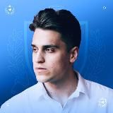 Илья Ложников