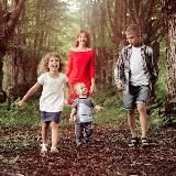 Улыбочку! Щас вылетит шутка 📸