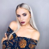 Твоя жена здесь👀