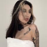 Жизнь Астрид Чжофань Ли🦊 🇨🇳