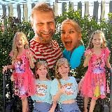 Мама 2х2 👯♀️х👯♀️