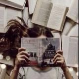 книги, чай… и немного жизни?