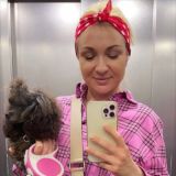 Наташа комментирует