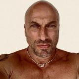 мне похуй у кого что и как